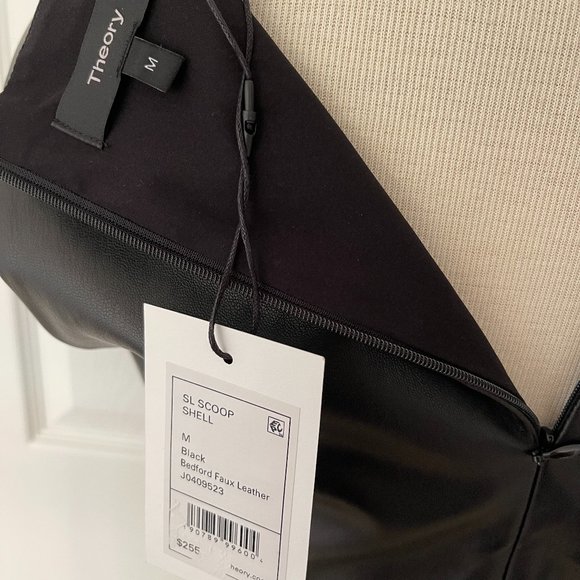 NWT Theory Bedford Faux Leather Shell ~ Black ~ Size M - Picture 4 of 4